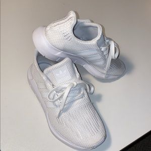 Adidas Swift Runs big kids size 5.5